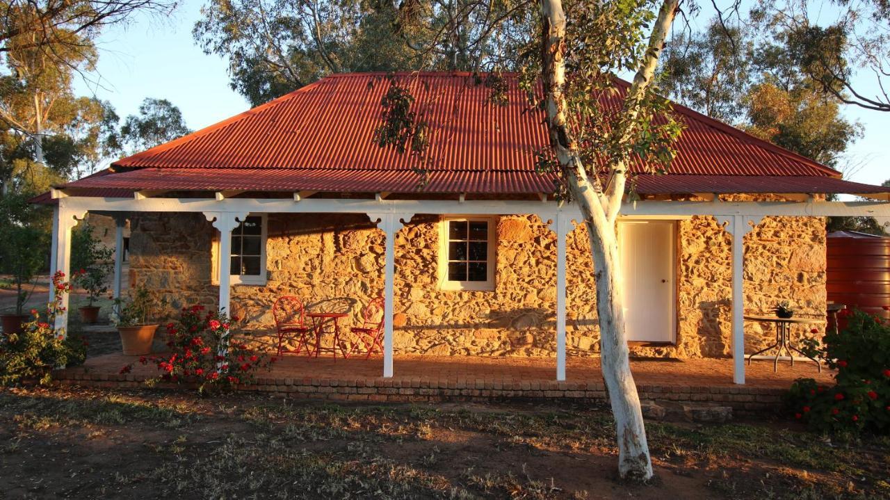 Dempster Cottage Irishtown Экстерьер фото